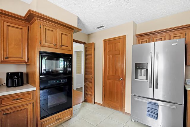 3514 Maple Park Drive, Houston, TX 77339