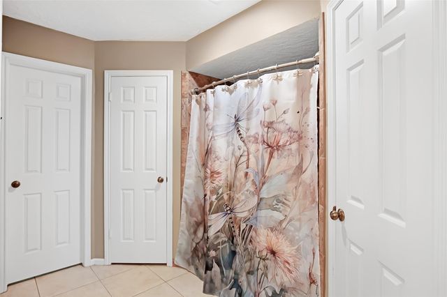 3514 Maple Park Drive, Houston, TX 77339