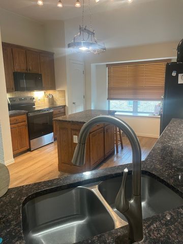 368 Lockwood Lane, Weatherford, TX 76087