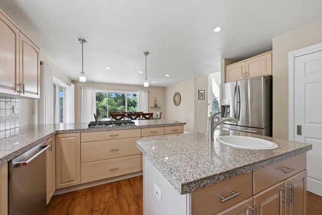 1181 Old Rock Bridge Rd, Placerville, CA 95667