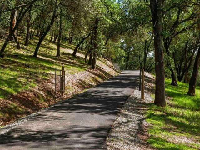 1181 Old Rock Bridge Rd, Placerville, CA 95667