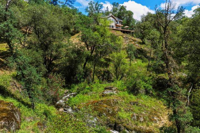 1181 Old Rock Bridge Rd, Placerville, CA 95667