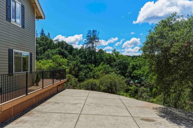 1181 Old Rock Bridge Rd, Placerville, CA 95667