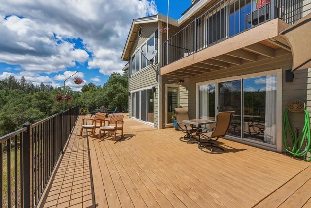 1181 Old Rock Bridge Rd, Placerville, CA 95667