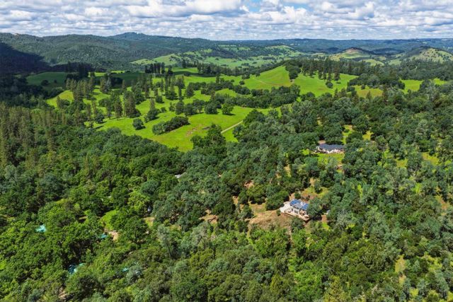 1181 Old Rock Bridge Rd, Placerville, CA 95667