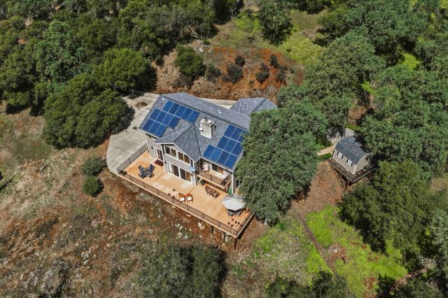 1181 Old Rock Bridge Rd, Placerville, CA 95667