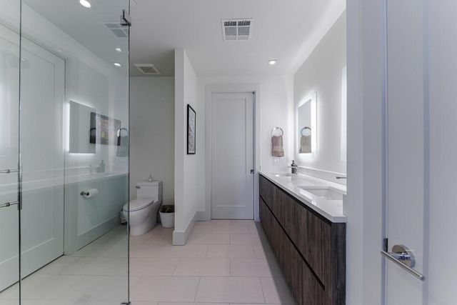 3107 Peachtree NE Road 1504, Atlanta, GA 30305