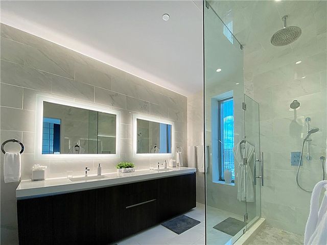 3107 Peachtree NE Road 1504, Atlanta, GA 30305