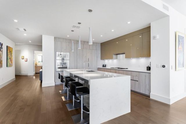 3107 Peachtree NE Road 1504, Atlanta, GA 30305