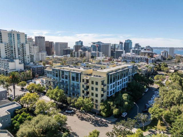 889 Date St 214, San Diego, CA 92101