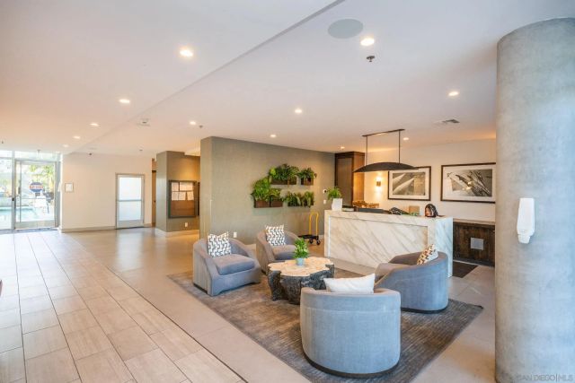 889 Date St 214, San Diego, CA 92101