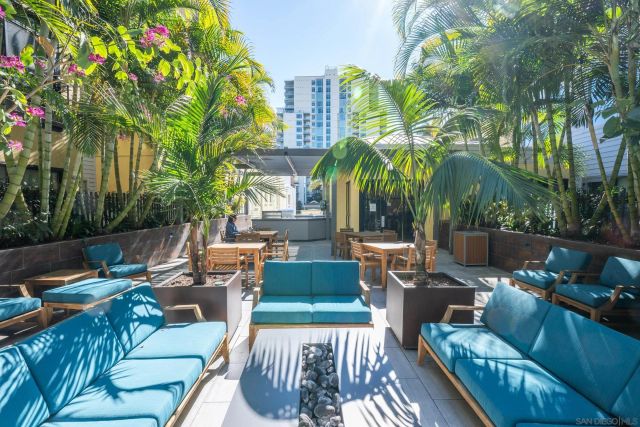 889 Date St 214, San Diego, CA 92101