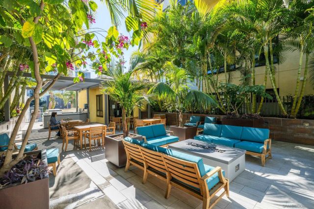 889 Date St 214, San Diego, CA 92101