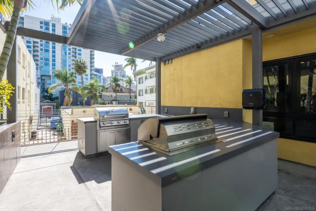 889 Date St 214, San Diego, CA 92101