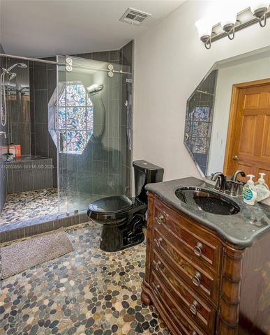 2221 SW 28th Way, Fort Lauderdale, FL 33312
