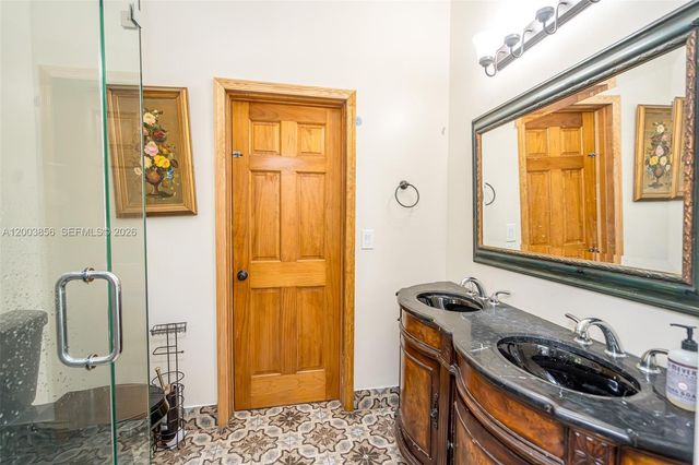 2221 SW 28th Way, Fort Lauderdale, FL 33312
