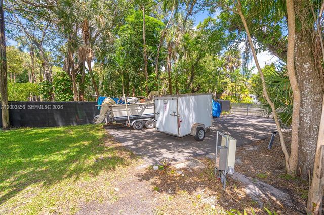 2221 SW 28th Way, Fort Lauderdale, FL 33312