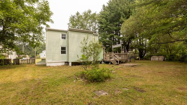 101 Pine Grove Avenue, Bellingham, MA 02019