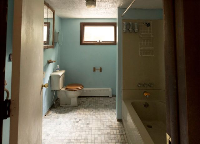 101 Pine Grove Avenue, Bellingham, MA 02019