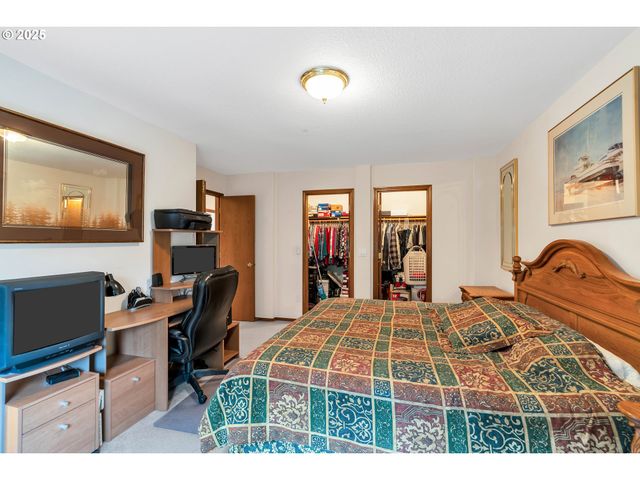 7829 Sw 174TH Pl, Beaverton, OR 97007