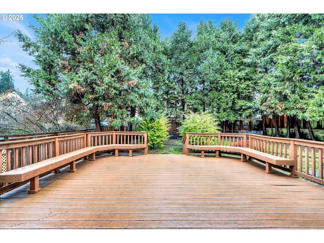 7829 Sw 174TH Pl, Beaverton, OR 97007