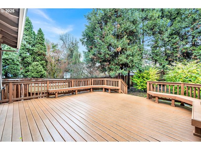 7829 Sw 174TH Pl, Beaverton, OR 97007