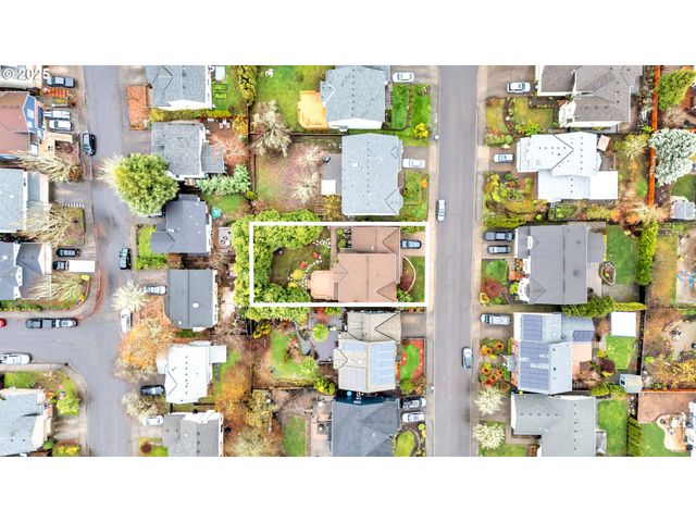 7829 Sw 174TH Pl, Beaverton, OR 97007