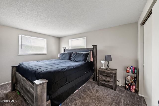 6101 Rolland Drive, Toledo, OH 43612