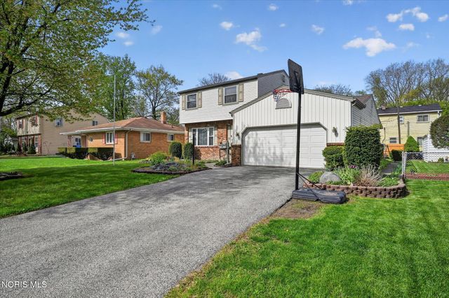 6101 Rolland Drive, Toledo, OH 43612