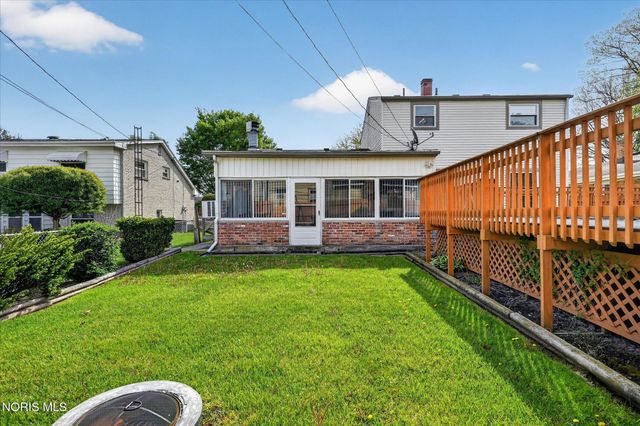 6101 Rolland Drive, Toledo, OH 43612