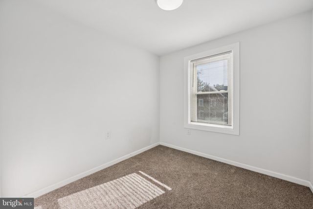 2940 N CONSTITUTION RD, Camden, NJ 08104