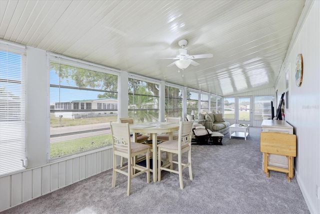 6710 36TH AVENUE E 121, Palmetto, FL 34221