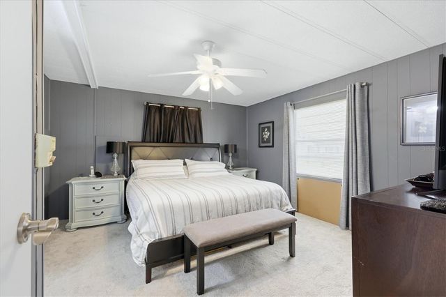 6710 36TH AVENUE E 121, Palmetto, FL 34221