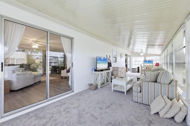 6710 36TH AVENUE E 121, Palmetto, FL 34221