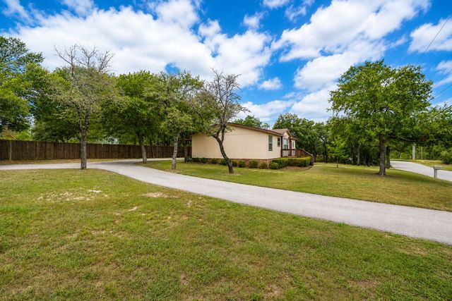 9455 Tranquil Acres Road, Fort Worth, TX 76179
