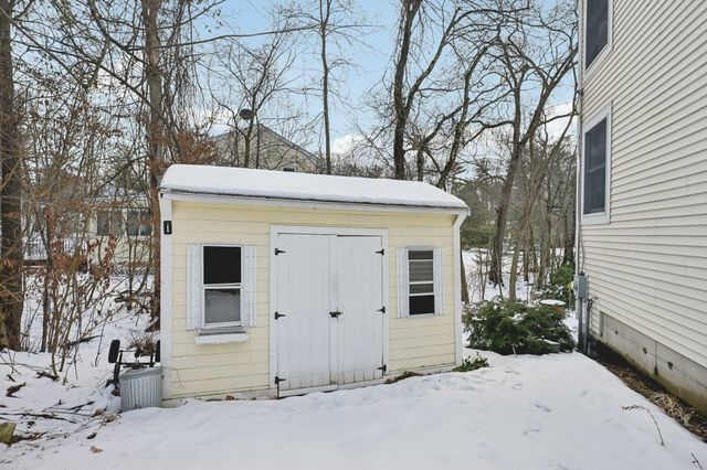 7 Birchwood Drive, Derry, NH 03038