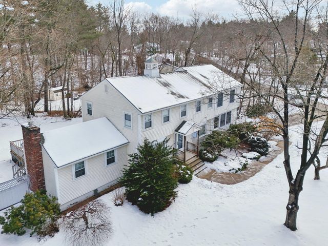 7 Birchwood Drive, Derry, NH 03038