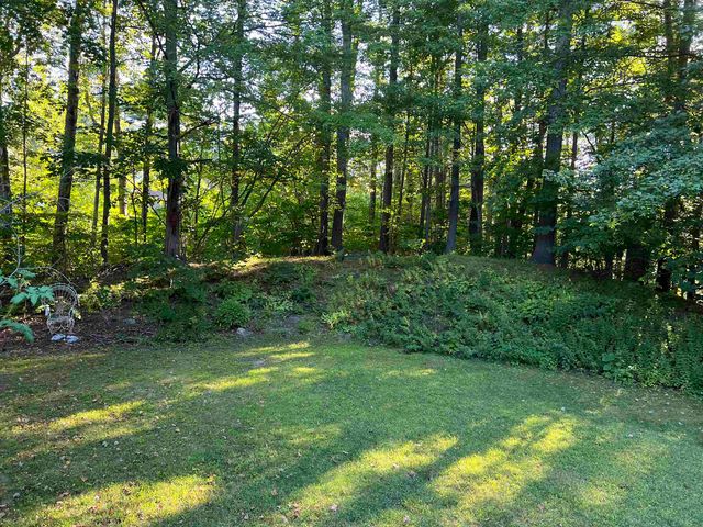 7 Birchwood Drive, Derry, NH 03038