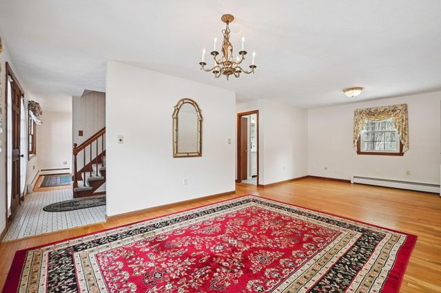 7 Birchwood Drive, Derry, NH 03038