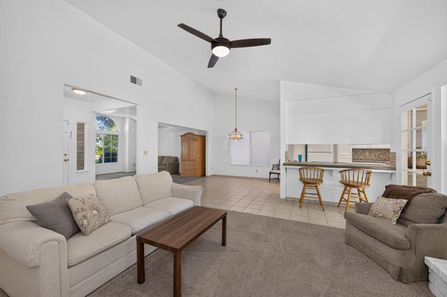 1373 E Portland Avenue, Fresno, CA 93720