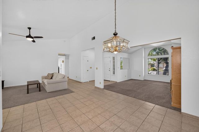 1373 E Portland Avenue, Fresno, CA 93720