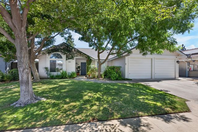 1373 E Portland Avenue, Fresno, CA 93720