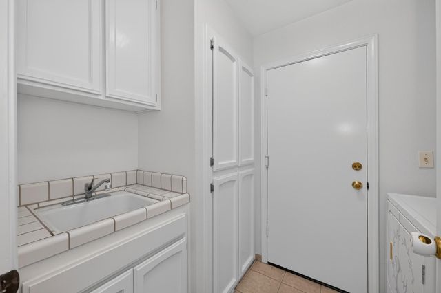 1373 E Portland Avenue, Fresno, CA 93720
