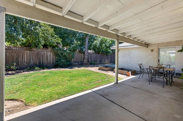 1373 E Portland Avenue, Fresno, CA 93720