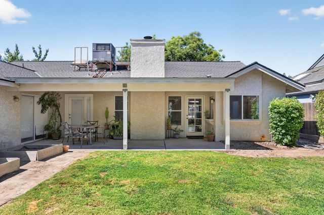 1373 E Portland Avenue, Fresno, CA 93720