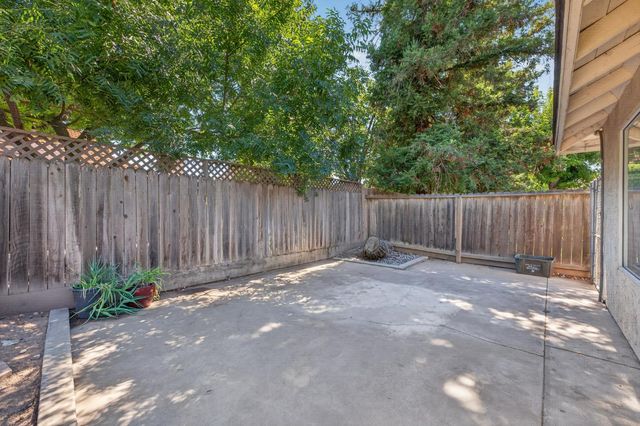 1373 E Portland Avenue, Fresno, CA 93720
