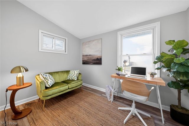 164 E 317th Street, Willowick, OH 44095