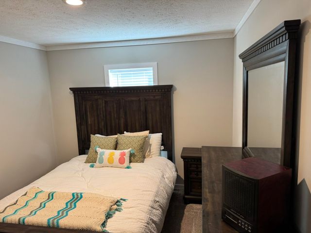 98 Brooks Lane, Russell Springs, KY 42642