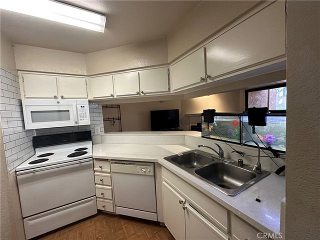 10655 Lemon Avenue 2709, Rancho Cucamonga, CA 91737