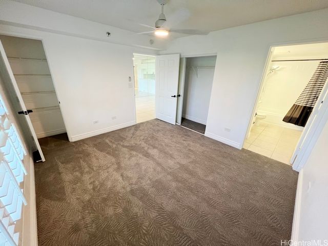 3075 Ala Poha Place 711, Honolulu, HI 96818